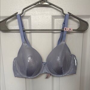 NWOT Victoria’s Secret Angelight Lightly Lined Blue Shimmer Bra 36C